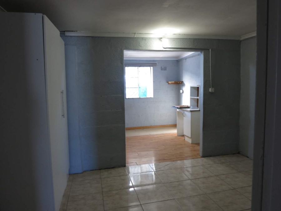 To Let 3 Bedroom Property for Rent in Kleinvlei Western Cape